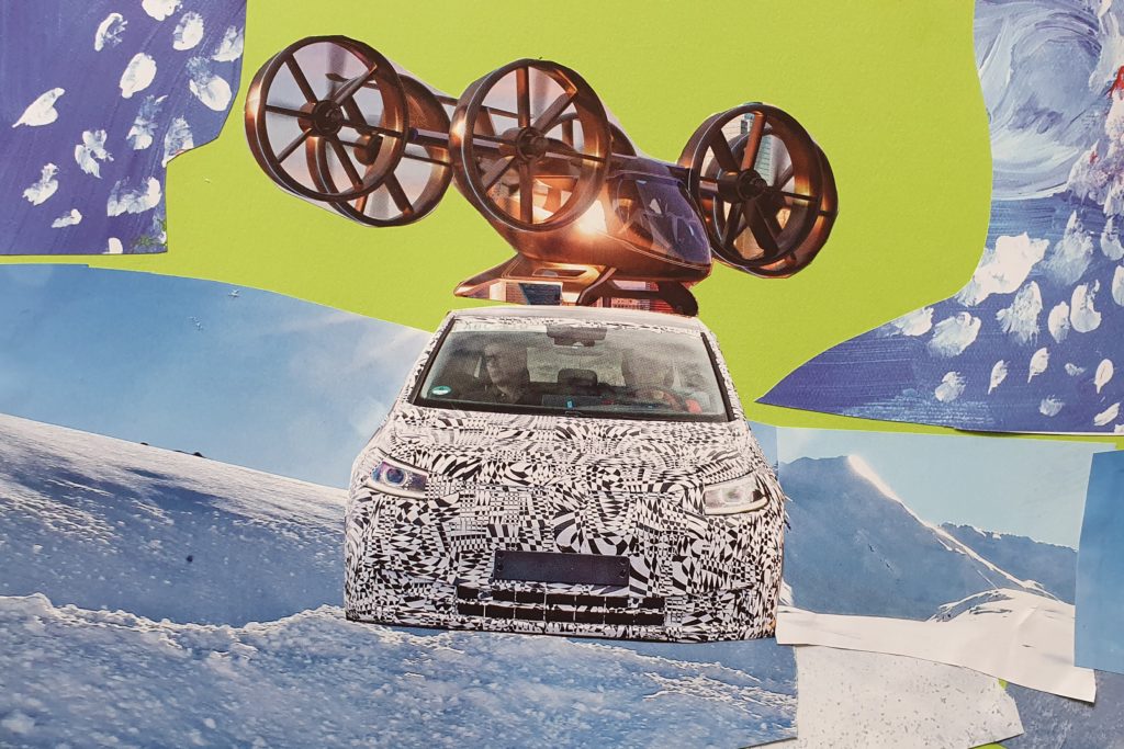 Praca przedstawia nierealną wizję. Na pierwszym planie samochód z dodatkowymi kolami na dachu. Wokół lodowe góry dotykające zielono-niebieskiego nieba