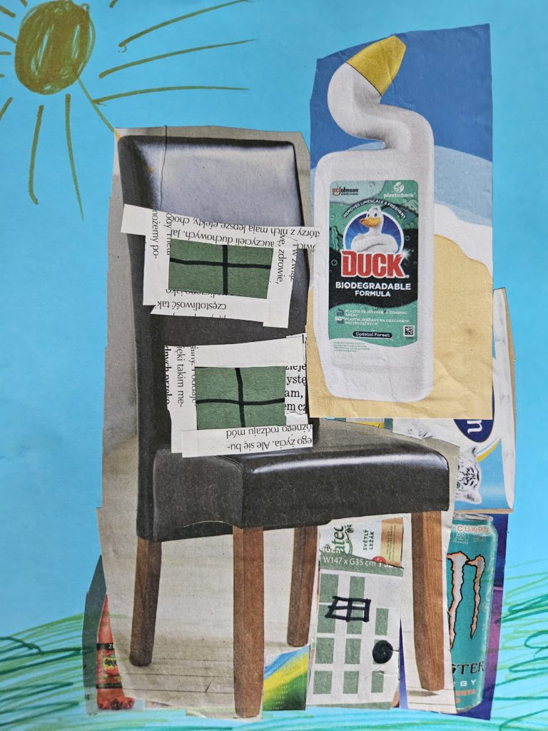 Praca przedstawia wizję nowoczesnego budynku o kształcie krzesła z oknami, wieżyczką w kształcie butelki