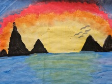 Praca przedstawia zachód słońca odbijający się w morzu. Na horyzoncie sylwetki czarnych gór