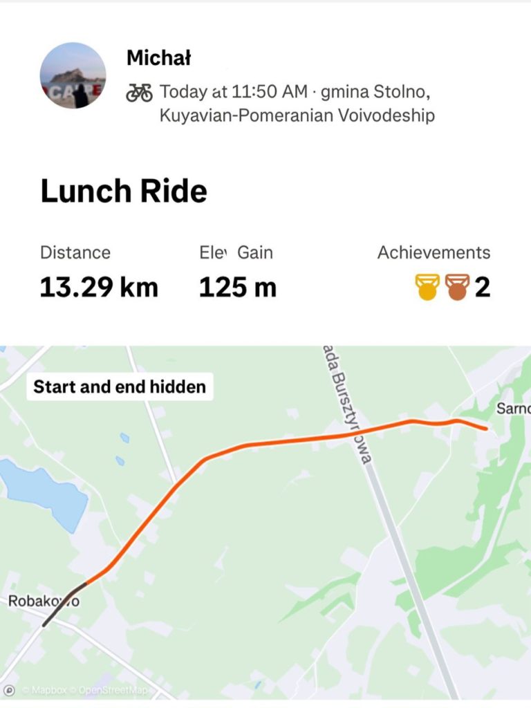 Zrzut ekranu z aplikacji sportowej Strava, pokazujący przejazd rowerowy Michała o długości 13,29 km.